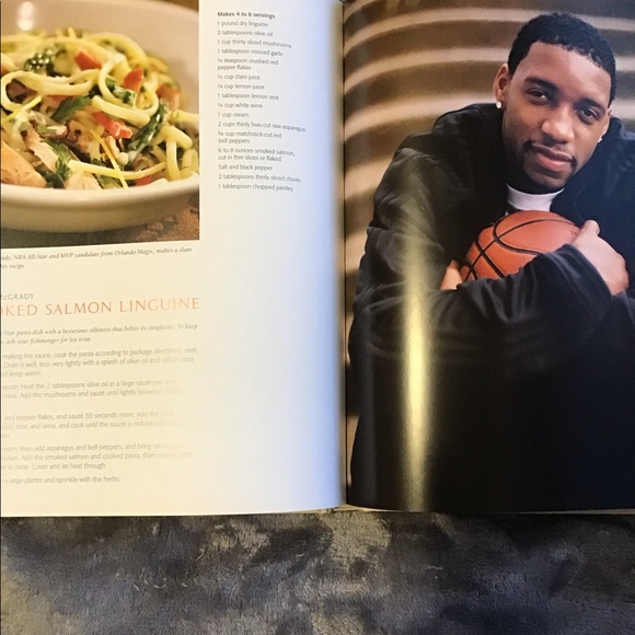 Star Palate Celebrity Cookbook HC/DJ - Picture 6 of 8